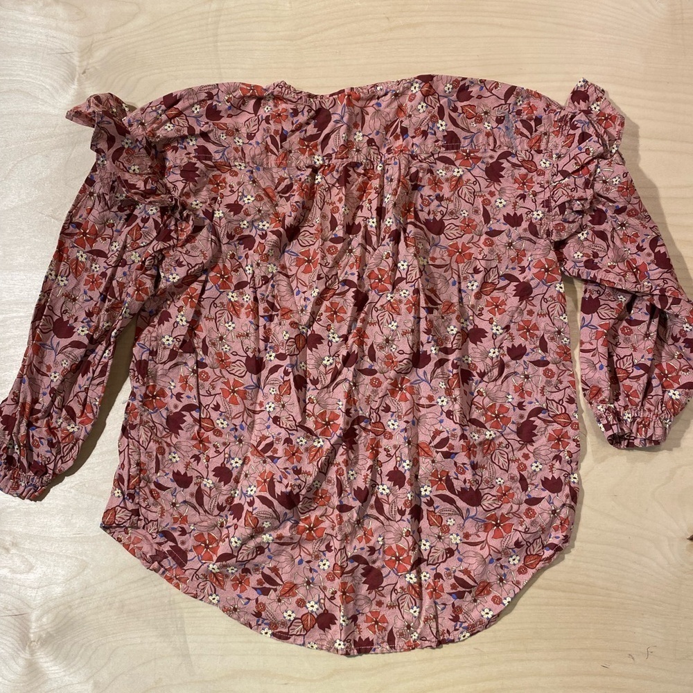 Free Assembly Blouse Small (BF) - Picture 10 of 10